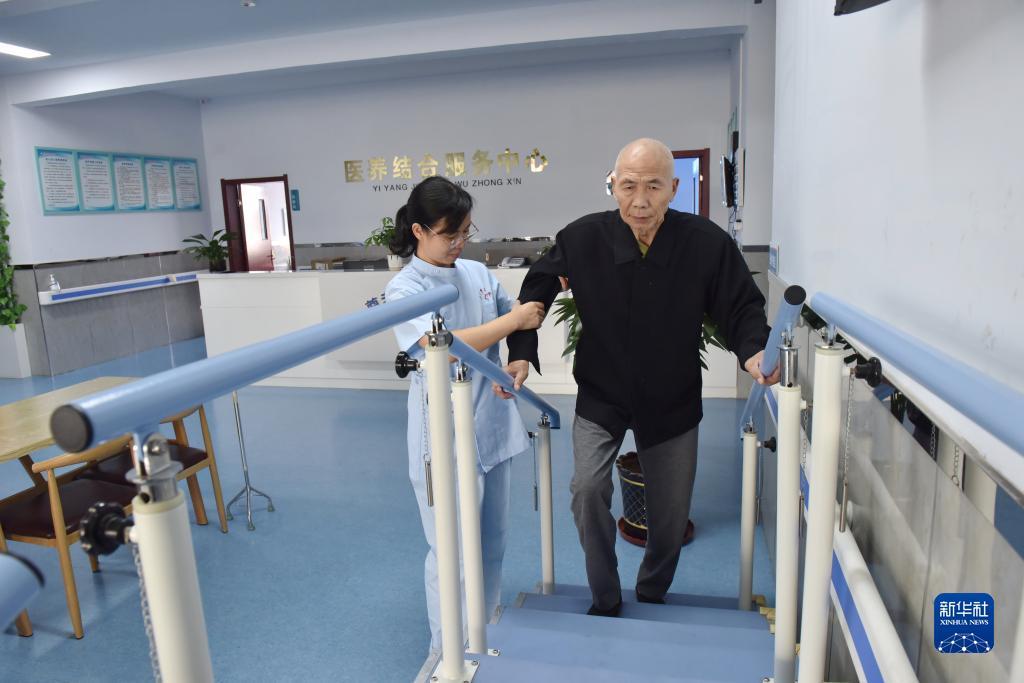 约友棋牌怎么了